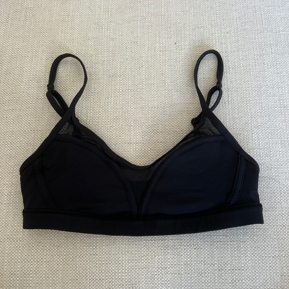 Lululemon Cropped Sports Bra Top Size 4